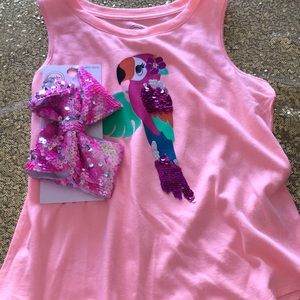 Girls brand new peach/pink sequin shirt, shorts size 6x with pink sequin bow.